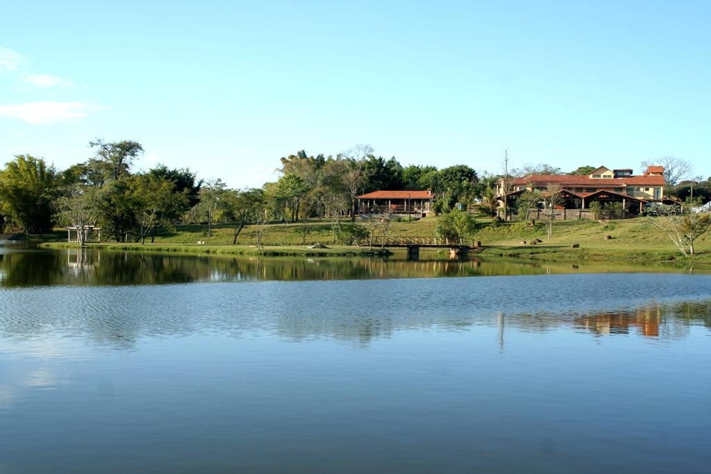 Pousada Fazenda Buracao Мокока Экстерьер фото