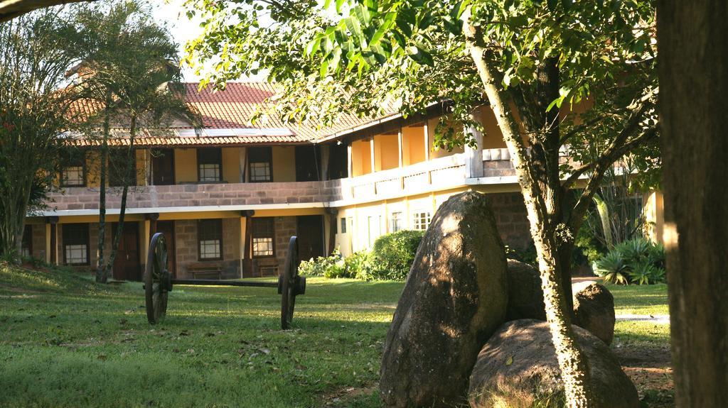 Pousada Fazenda Buracao Мокока Экстерьер фото
