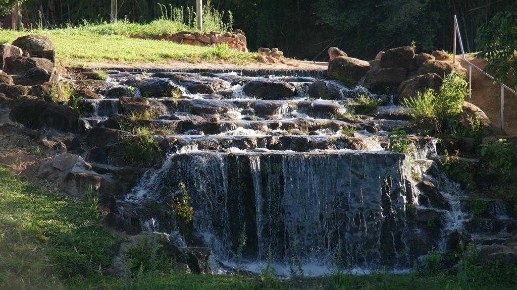 Pousada Fazenda Buracao Мокока Экстерьер фото